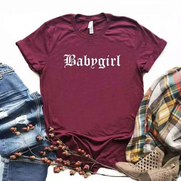 Babygirl ♡ Tee Shirt - Picture 5 of 11